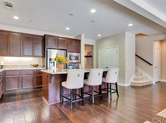 5th image of 39139 Twin Creek Dr