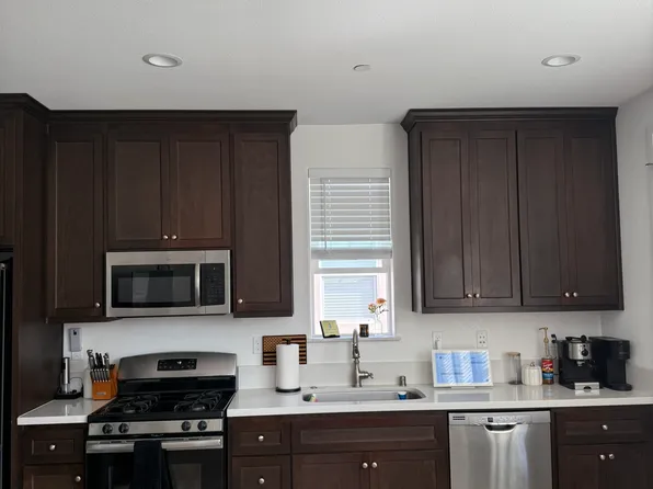 2701A 3rd Ave #1, Marina, CA 93933