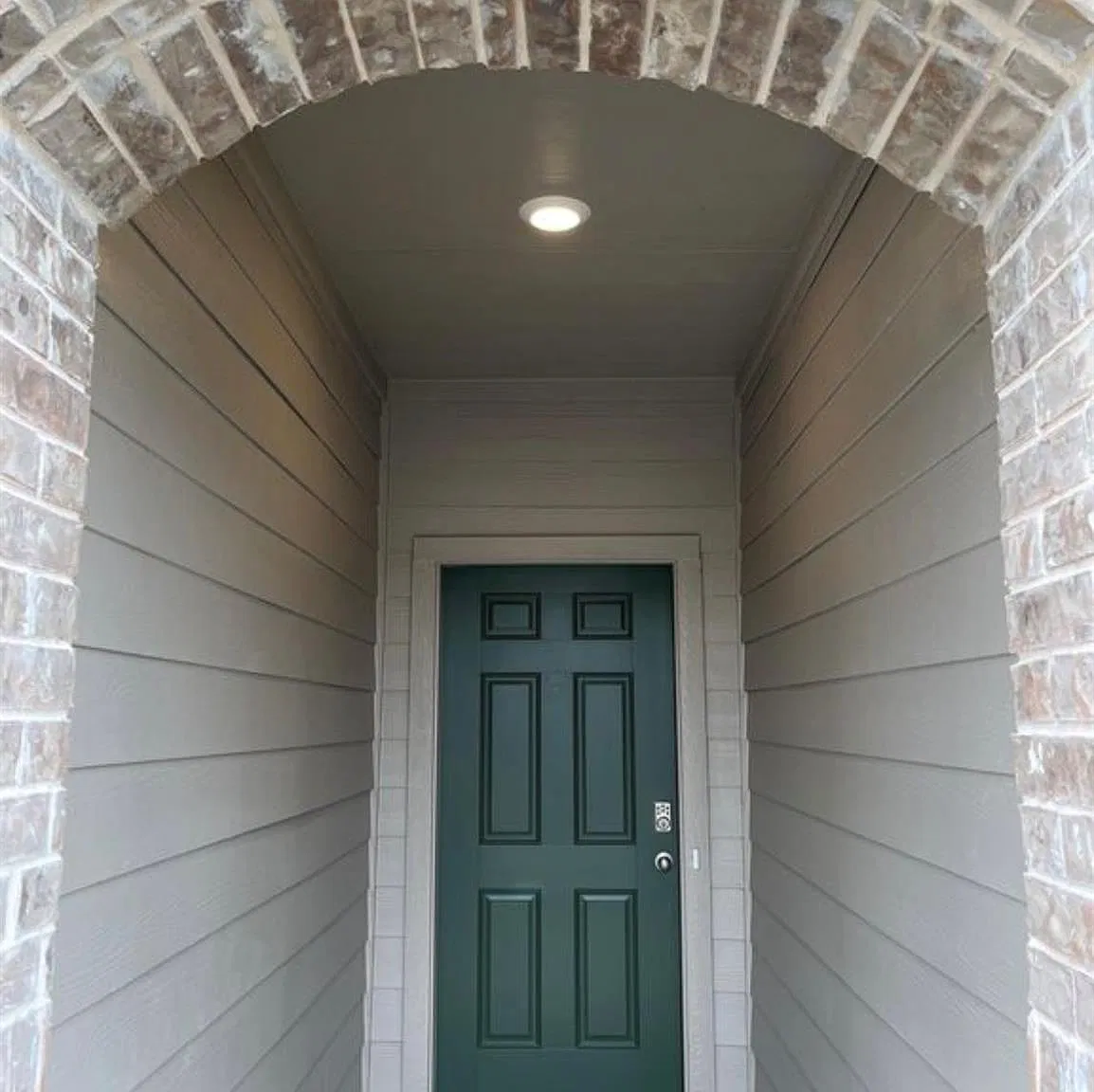 4 bed, 2.5 bath, 1883 sqft, $1,950 — Photo 3