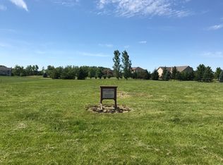 43W871 Morningside Ct, St Charles, IL 60175