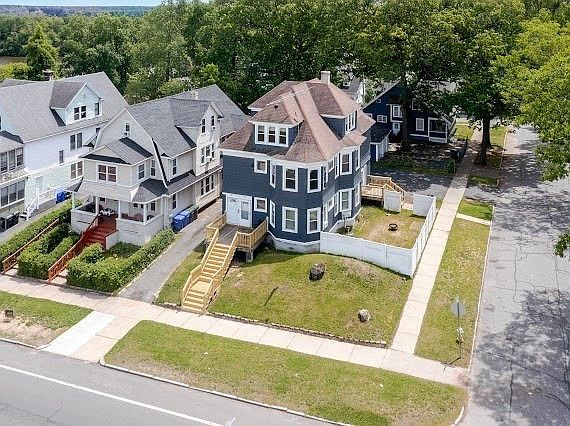 1st image of 545-547 Wilbraham Rd