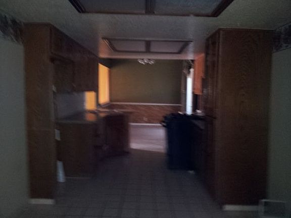 4th image of 201 Cypress Dr