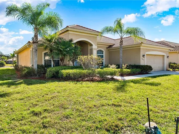 8066 Princeton DR, NAPLES, FL 34104