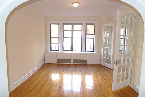 Rented by Realtyrite | media 22