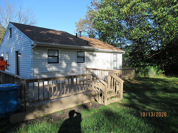 4th image of 1127 Tayloe Ave SE