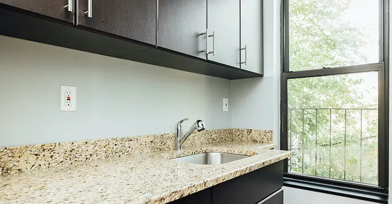 Rented by Compass | media 16