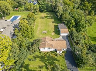 300 60th St, Downers Grove, IL 60516