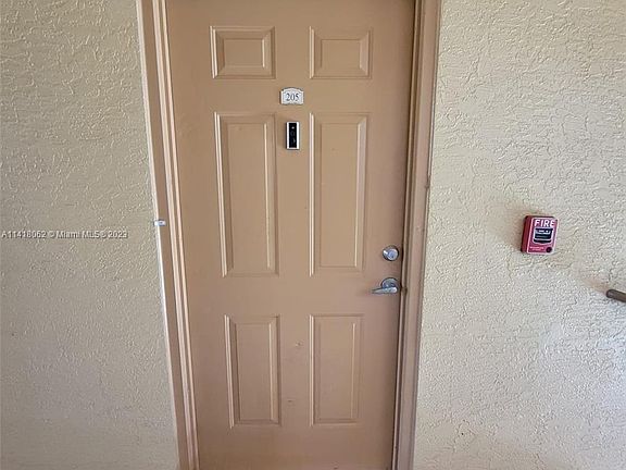 3rd image of 4131 San Marino Blvd APT 205