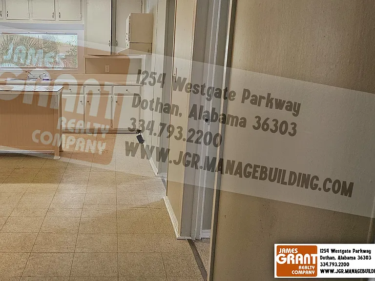 1107 E Lafayette St — Photo 10