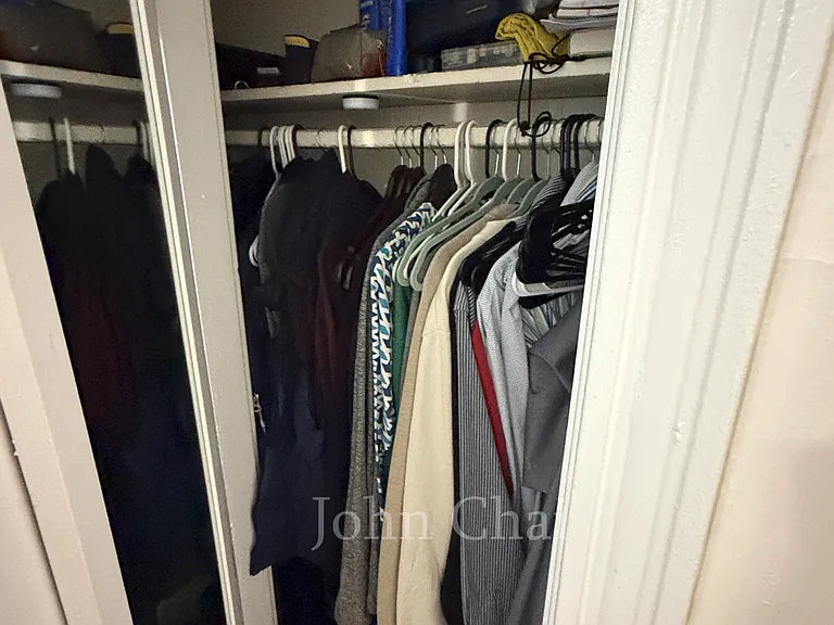 127 Sutherland Rd #I — Photo 11