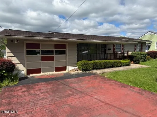 419 58th St, Altoona, PA 16602