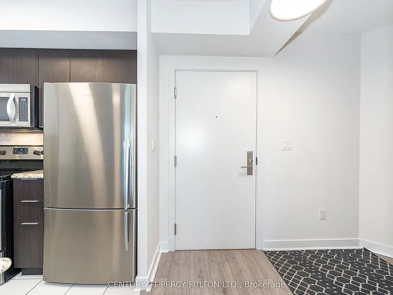 5740 Yonge St #205 — Photo 23