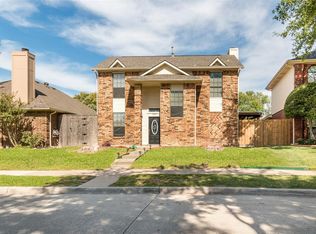 2147 Falcon Ridge Dr, Carrollton, TX 75010