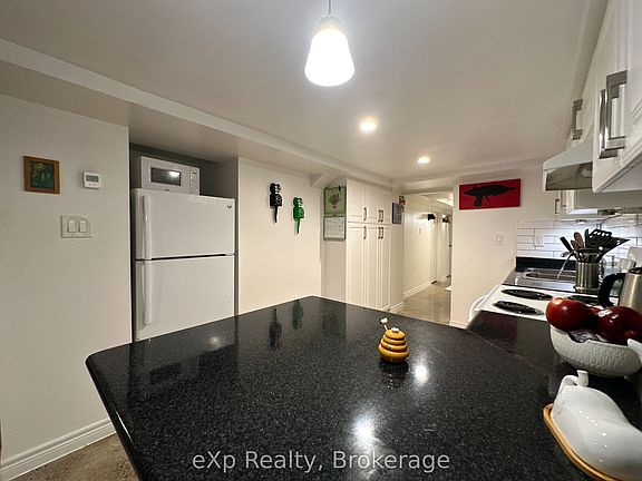 5th image of 36 2nd St #3