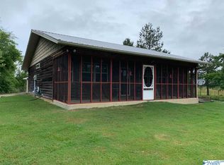 16783 Quinn Rd, Athens, AL 35611