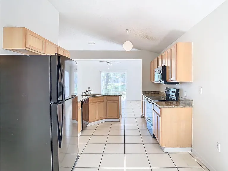 10155 Laxton St — Photo 7