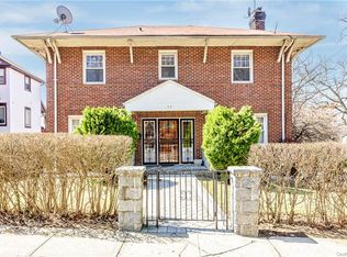 59 Ridge Dr, Yonkers, NY 10705