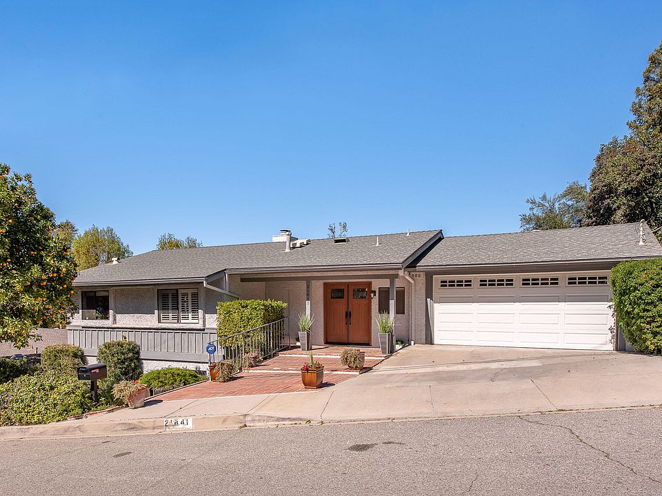 1st image of 21841 De La Luz Ave