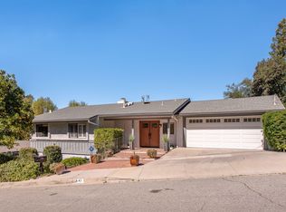 21841 De La Luz Ave, Woodland Hills, CA 91364