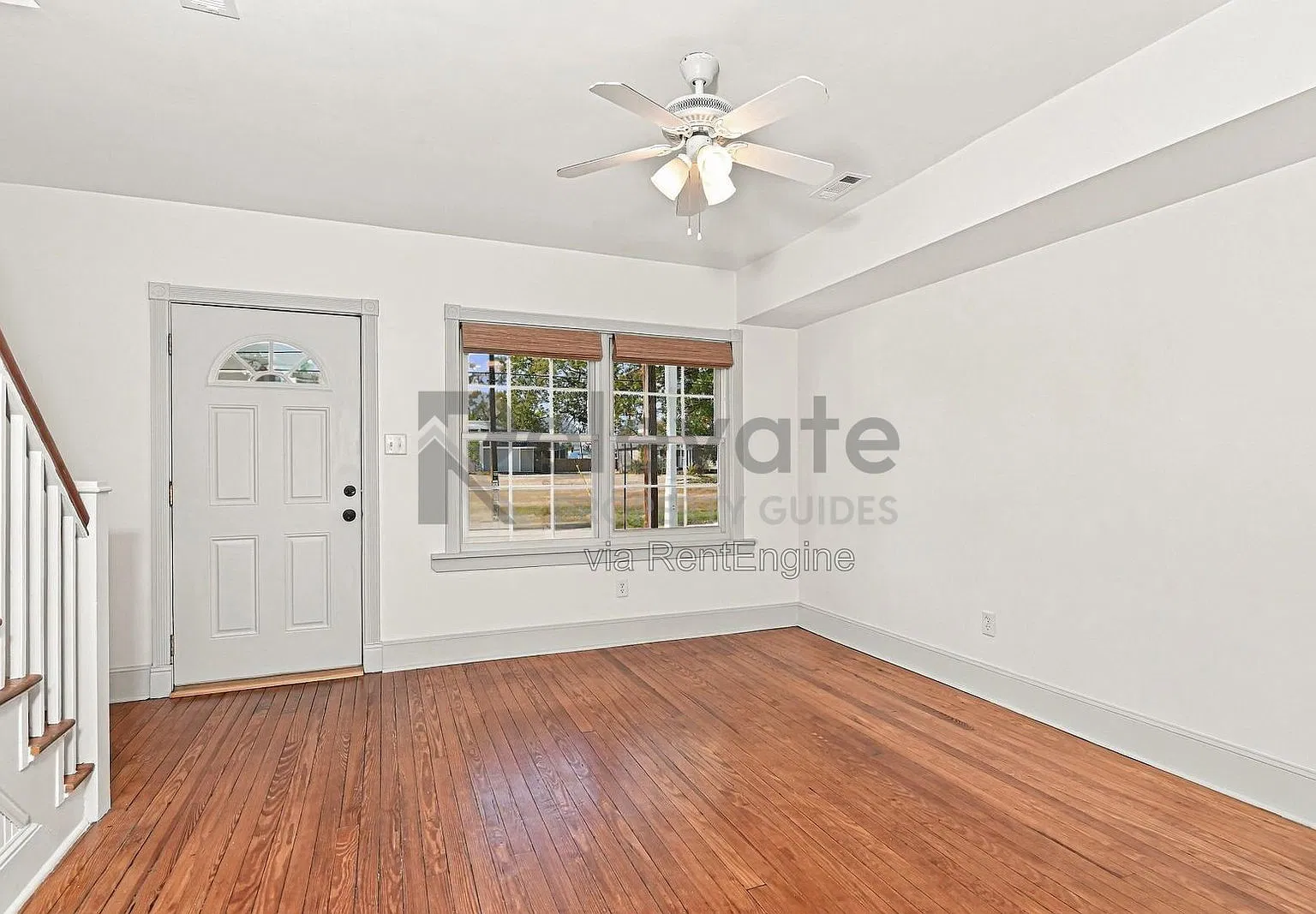 2 bed, 1.5 bath, 1125 sqft, $1,900 — Photo 2