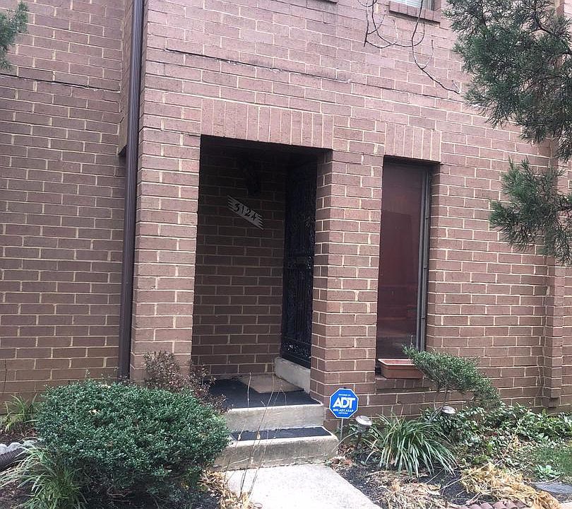 2nd image of 3124 Berry Rd NE #23