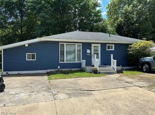 2104 42nd St, Parkersburg, WV 26104