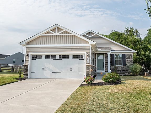 2nd image of 6639 Crystal Harbour Dr