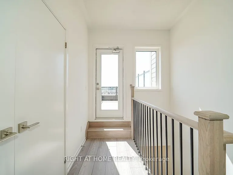 11 Lytham Green Cir #11 — Photo 40