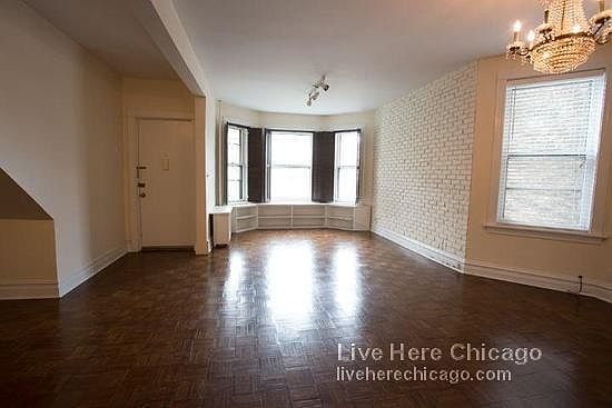 4th image of 1445 W Berteau Ave