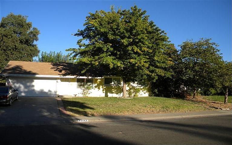 1st image of 7742 Quincewood Cir