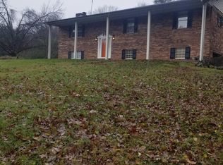 305 Jefferson Ln, Clinton, TN 37716