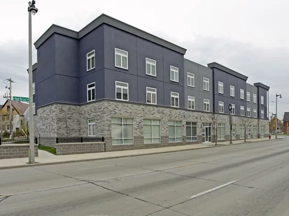 Fond du Lac Center, 2708 W Center St APT 300, Milwaukee, WI 53210