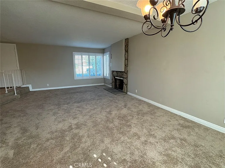 1827 Wellspring Dr — Photo 5