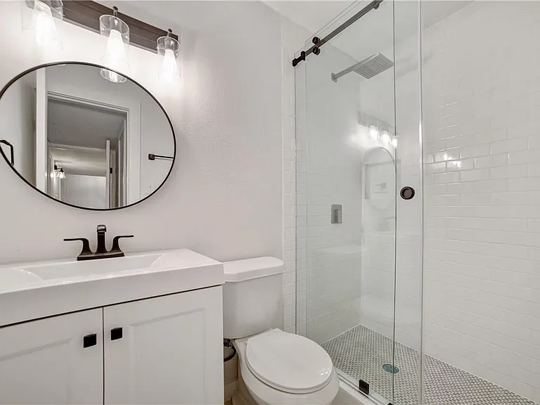 2600 Penny Ln #118 — Photo 18