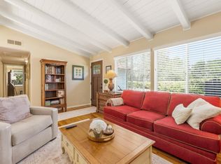 17 Loma Vista Pl, Monterey, CA 93940