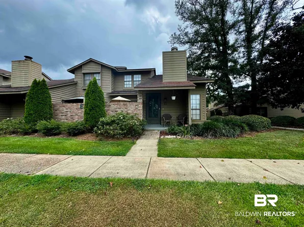 200 Parma Dr APT E1, Daphne, AL 36526