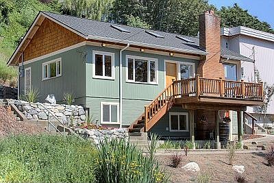 Your Beach Bungalow Awaits You!