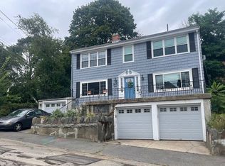 39 Prospect St APT 2, Marblehead, MA 01945