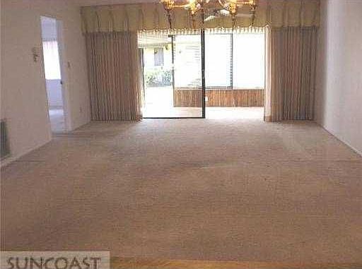 4th image of 2526 Royal Pines Cir APT A