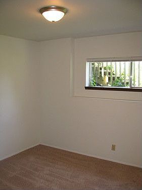 5th image of 10840 6th Ave S #B