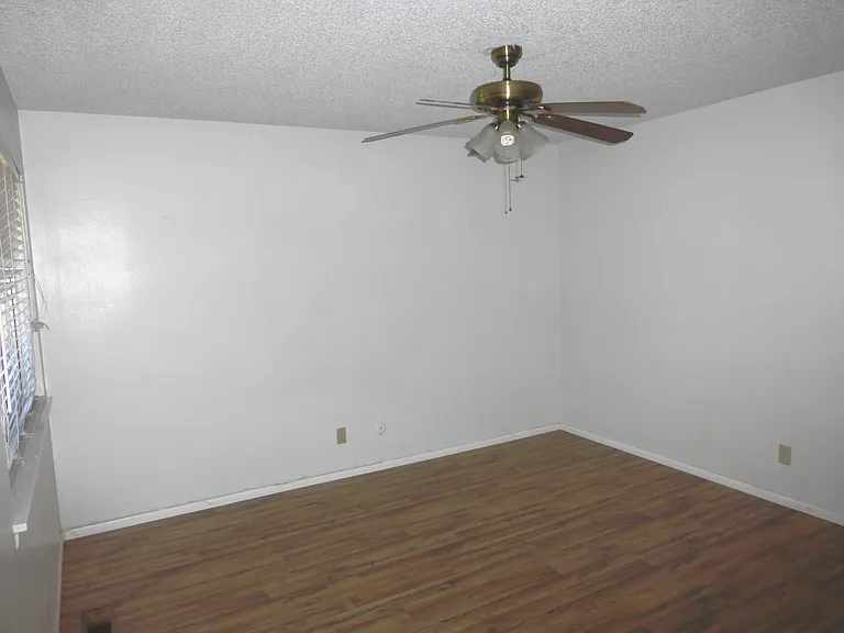 70 Plaza Way — Photo 12