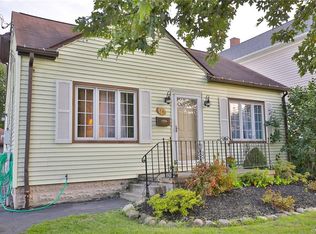 471 Potters Rd, Buffalo, NY 14220