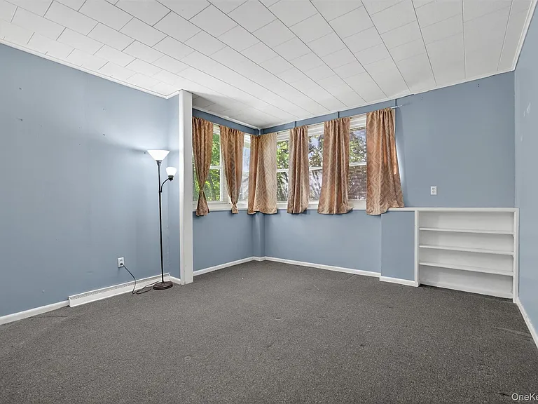 4 Montgomery Rd #1 — Photo 14