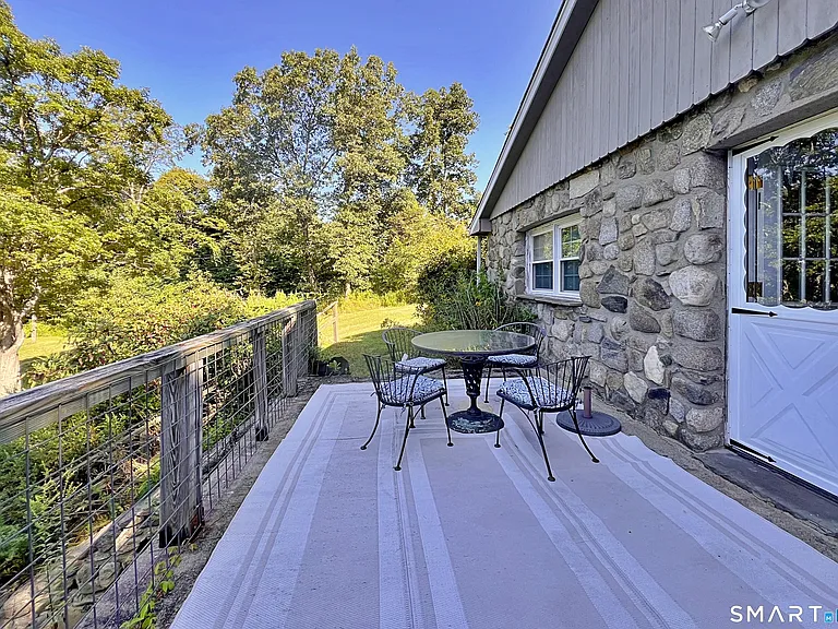 67 Tower Rd — Photo 6