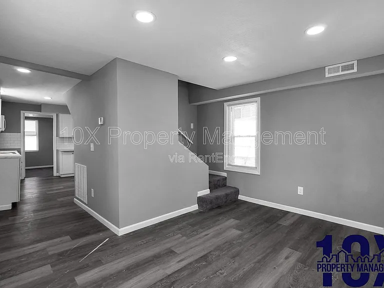 2767 Hiawatha St — Photo 6