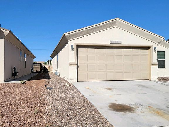 3rd image of 12008 Mesquite Thorn Dr