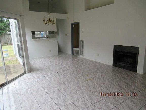 3rd image of 3115 Beran Dr