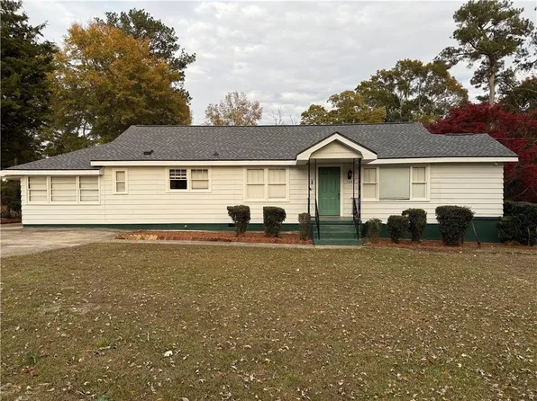 5607 Beaver Dr SW, Mableton, GA 30126