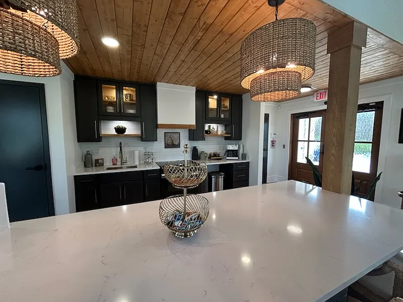 Graycroft & Graybrook Apartments — Photo 4