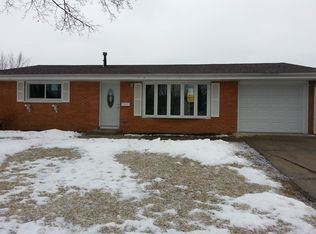 408 Holly Dr, Streamwood, IL